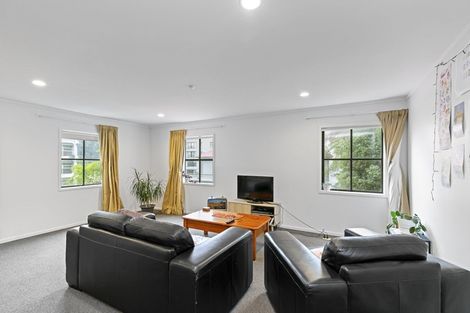 Photo of property in 97u2 Boulcott Street, Wellington Central, Wellington, 6011