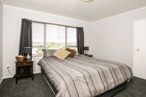 Photo of property in 39 Redwood Drive, Massey, Auckland, 0614