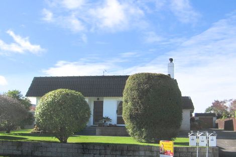 Photo of property in 8b Howell Place, Tauranga South, Tauranga, 3112