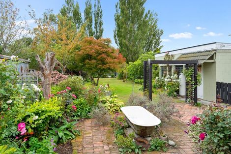 Photo of property in 102 Hokonui Drive, Gore, 9710