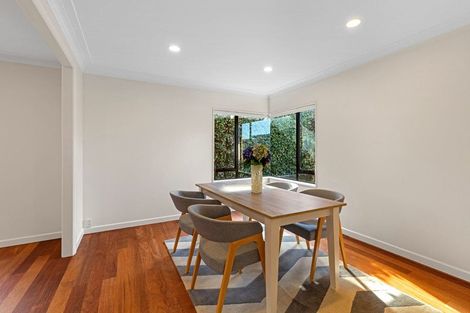 Photo of property in 2/11 Gordon Avenue, Forrest Hill, Auckland, 0620
