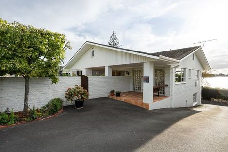 Photo of property in 132a Pembroke Street, Hamilton Lake, Hamilton, 3204