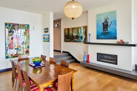 Photo of property in 6 Wilkinson Street, Oriental Bay, Wellington, 6011