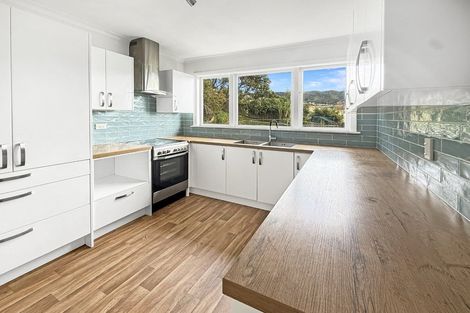 Photo of property in 31 Mahoe Street, Tawa, Wellington, 5028