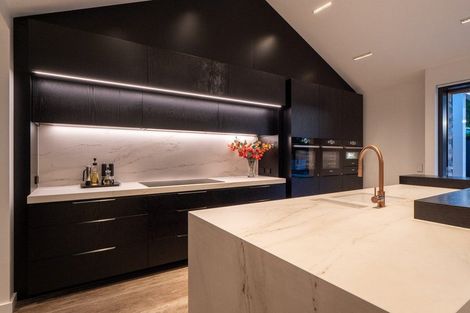 Photo of property in 4 Cardigan Street, Arrowtown, 9302