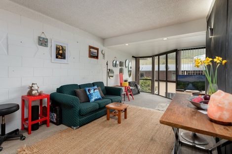 Photo of property in 40 Maunganui Road, Mount Maunganui, 3116