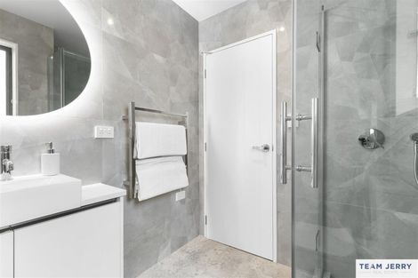 Photo of property in 105b Grove Road, Papakura, 2110