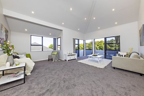 Photo of property in 40 Glamorgan Drive, Torbay, Auckland, 0630