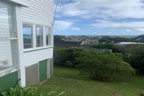 Photo of property in 15 Thornley Street, Titahi Bay, Porirua, 5022