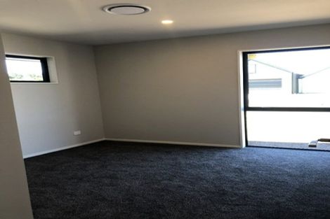 Photo of property in 5 Tussle Grove, Halswell, Christchurch, 8025