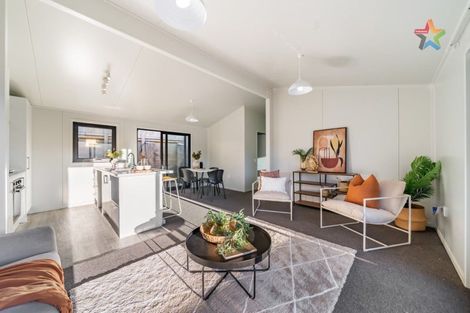 Photo of property in 18d Norana Road, Maoribank, Upper Hutt, 5018