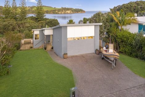 Photo of property in 10 Double Bay Place, Army Bay, Whangaparaoa, 0930