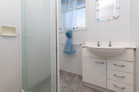 Photo of property in 5 Doreen Street, Aranui, Christchurch, 8061