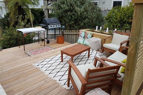 Photo of property in 85 Pirie Street, Mount Victoria, Wellington, 6011