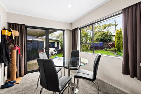 Photo of property in 23 Breadalbane Road, Havelock North, 4130