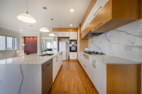 Photo of property in 7 Drover Close, Flat Bush, Auckland, 2019