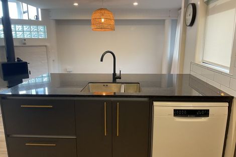 Photo of property in 120 Stanmore Bay Road, Stanmore Bay, Whangaparaoa, 0932