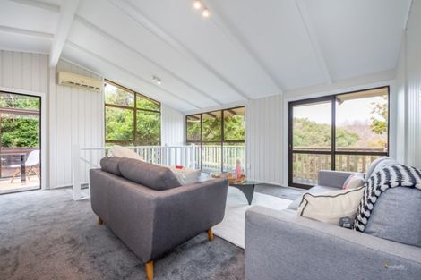 Photo of property in 25 Solander Place, Whitby, Porirua, 5024