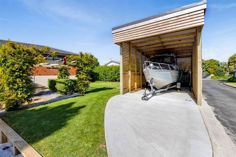 Photo of property in 1b Silvan Place, Bell Block, New Plymouth, 4312