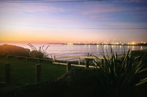Photo of property in 2 Moore Street, Waimataitai, Timaru, 7910