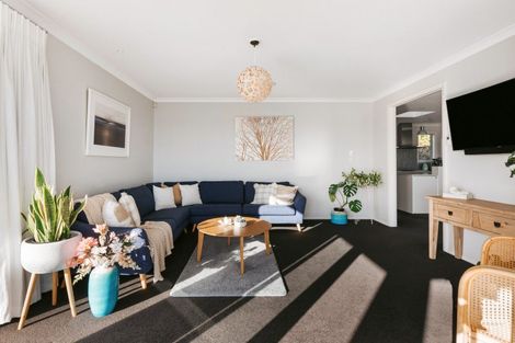 Photo of property in 40 Broadwater Close, Pyes Pa, Tauranga, 3112