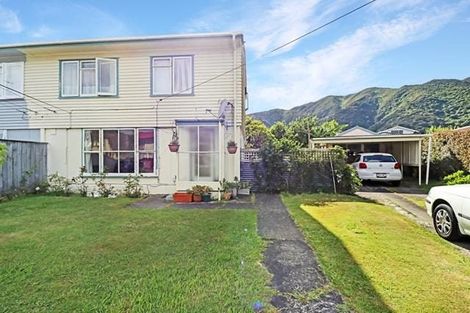 Photo of property in 8 Whakataki Grove, Waiwhetu, Lower Hutt, 5010