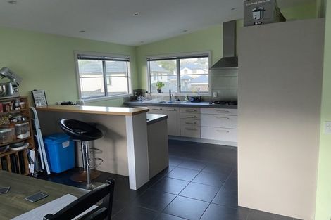 Photo of property in 121 Cortina Avenue, Johnsonville, Wellington, 6037