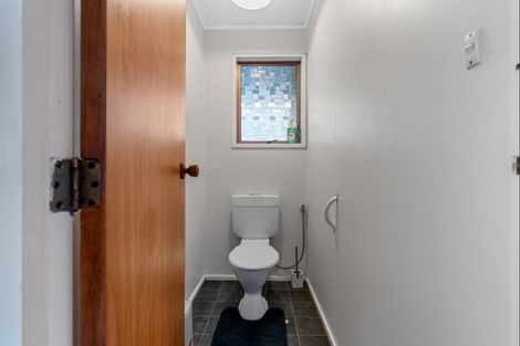 Photo of property in 5 Union Street, Merrilands, New Plymouth, 4312