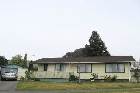 Photo of property in 1/11 Hetley Crescent, Taradale, Napier, 4112