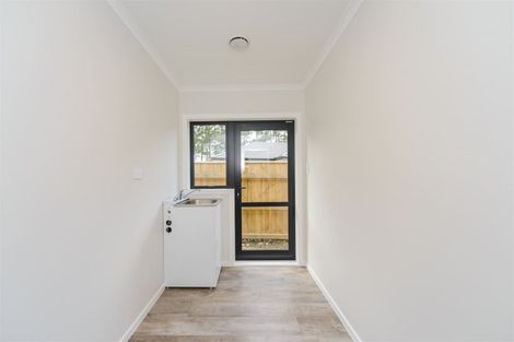 Photo of property in 53 Hereford Street, Marton, 4710