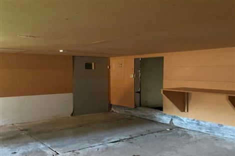 Photo of property in 64 Sherwood Avenue, Te Atatu South, Auckland, 0610