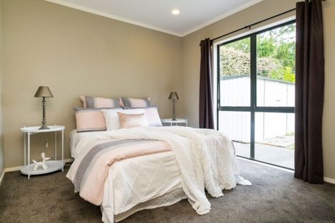 Photo of property in 84 Churchill Drive, Taradale, Napier, 4112