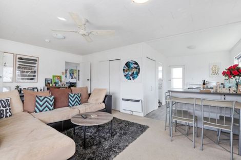 Photo of property in 82 Tawa Street, Melville, Hamilton, 3206