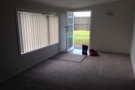 Photo of property in 10 Fleming Street, Mangere East, Auckland, 2024