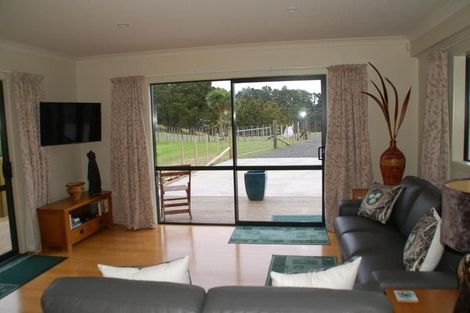 Photo of property in 134 Kohinui Road, Parua Bay, Onerahi, 0192