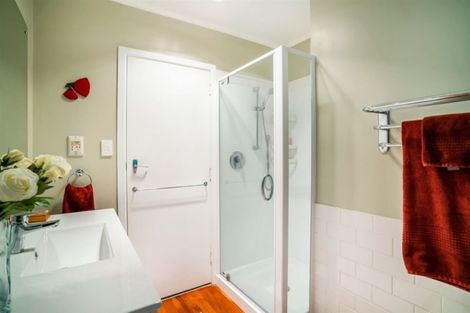 Photo of property in 2/56 Alton Avenue, Hillcrest, Auckland, 0627