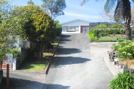 Photo of property in 6a Beaumont Crescent, Frankleigh Park, New Plymouth, 4310