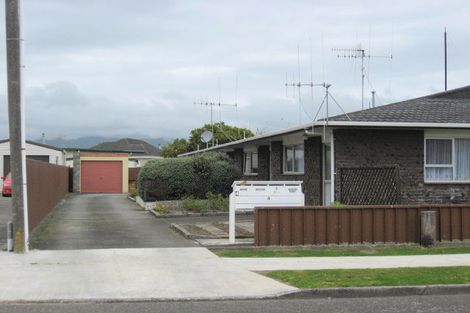 Photo of property in 4/4 Princes Street, Levin, 5510