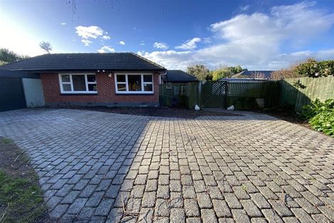 Photo of property in 6 Wyatt Place, Russley, Christchurch, 8042