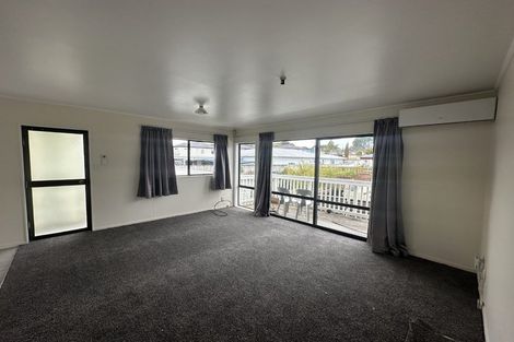 Photo of property in 3 Halsey Road, Manurewa, Auckland, 2102