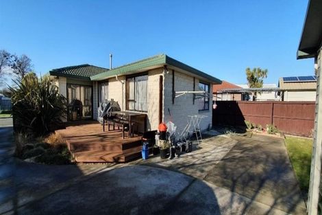 Photo of property in 23 Arcon Drive, Broomfield, Christchurch, 8042