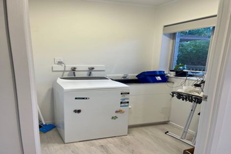 Photo of property in 2/2 Northwick Place, Hillcrest, Auckland, 0627