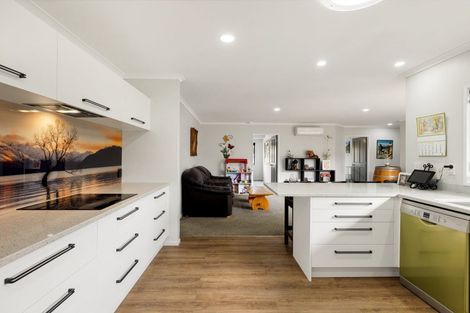 Photo of property in 9 Grace Avenue, Leamington, Cambridge, 3432