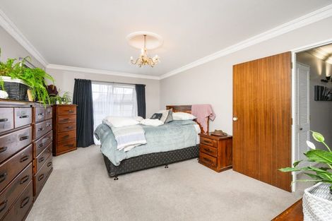 Photo of property in 6 Grange Place, Milson, Palmerston North, 4414