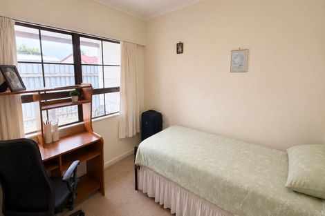 Photo of property in 13 Cardiff Place, Tamatea, Napier, 4112