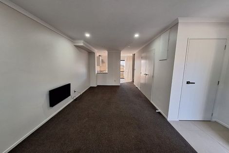 Photo of property in 1/3 Wallson Crescent, Wiri, Auckland, 2104