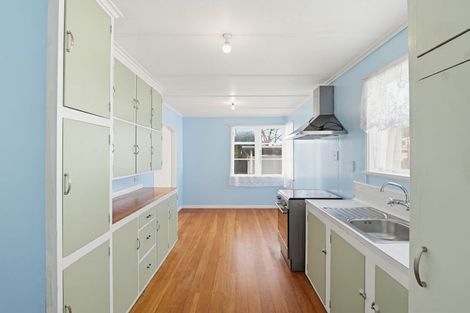 Photo of property in 16 Victory Place, Aramoho, Whanganui, 4500
