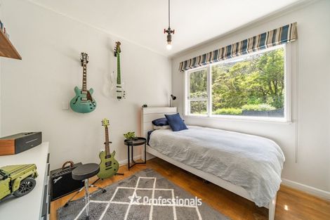 Photo of property in 132 Cheviot Road, Lowry Bay, Lower Hutt, 5013