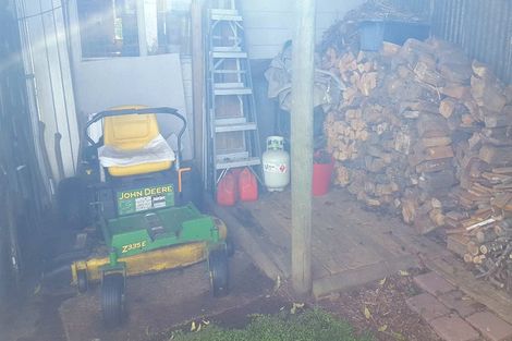 Photo of property in 52 Takiroa Street, Urenui, 4375