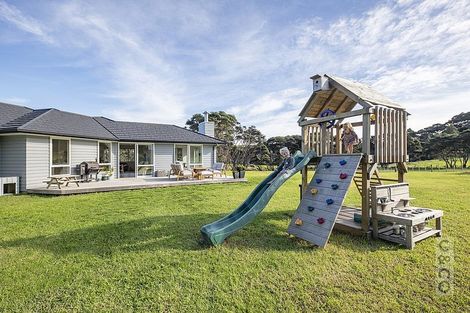 Photo of property in 1293 Old North Road, Helensville, 0875